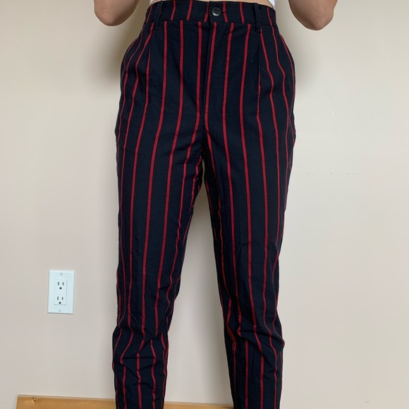 Forever21 striped cropped pants - Picture 2 of 4